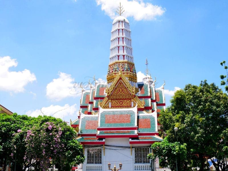 เมรุ วัดจักรวรรดิ์ ภาพโดยร้านพวงหรีดธรรมะ