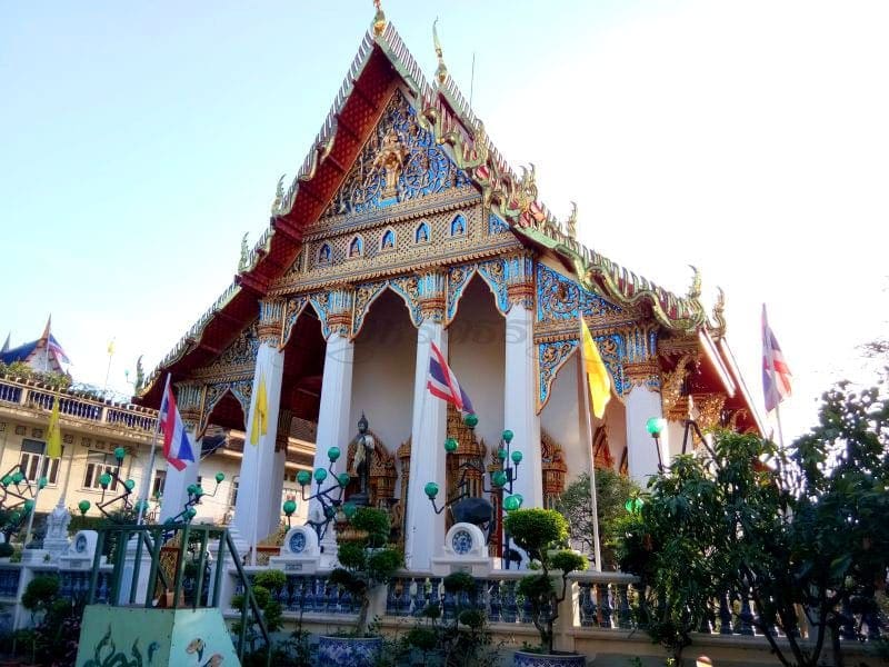 โบสถ์ วัดคลองเตยใน ภาพโดยร้านพวงหรีดธรรมะ