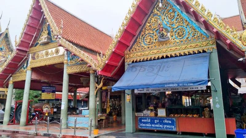 จุดทำบุญ วัดขุนจันทร์ ภาพโดยร้านพวงหรีดธรรมะ