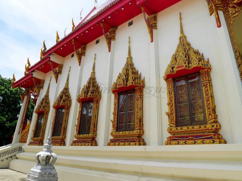 โบสถ์ วัดเทียนถวาย ภาพโดยร้านพวงหรีดธรรมะ