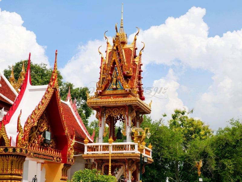 หอระฆัง วัดเทพลีลา ภาพโดยร้านพวงหรีดธรรมะ