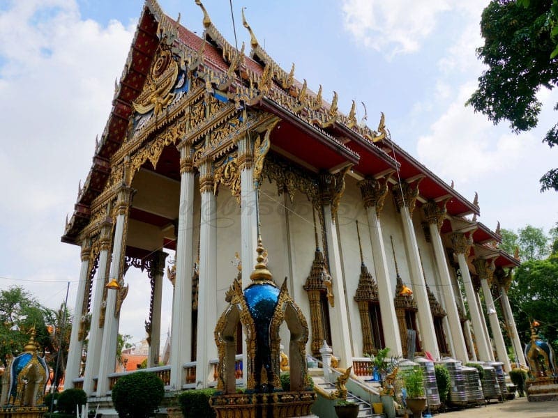 โบสถ์ วัดพระไกรสีห์ ราม 21 โดยร้านพวงหรีดธรรมะ